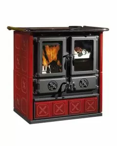 Cucina legna rosetta maiolica bordeaux nordica